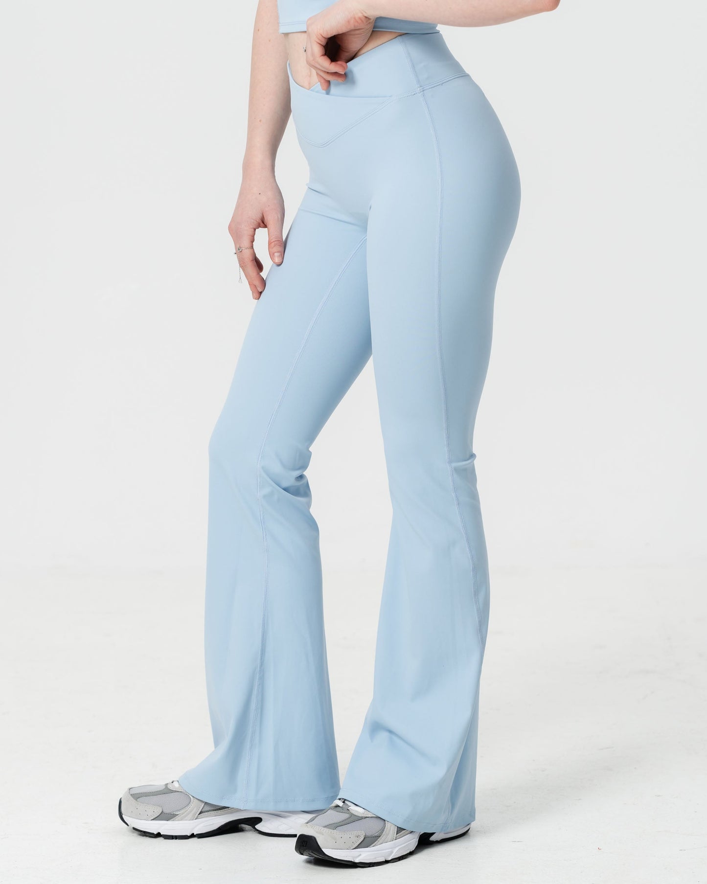 Nova Flared Leggings in Sky Glass