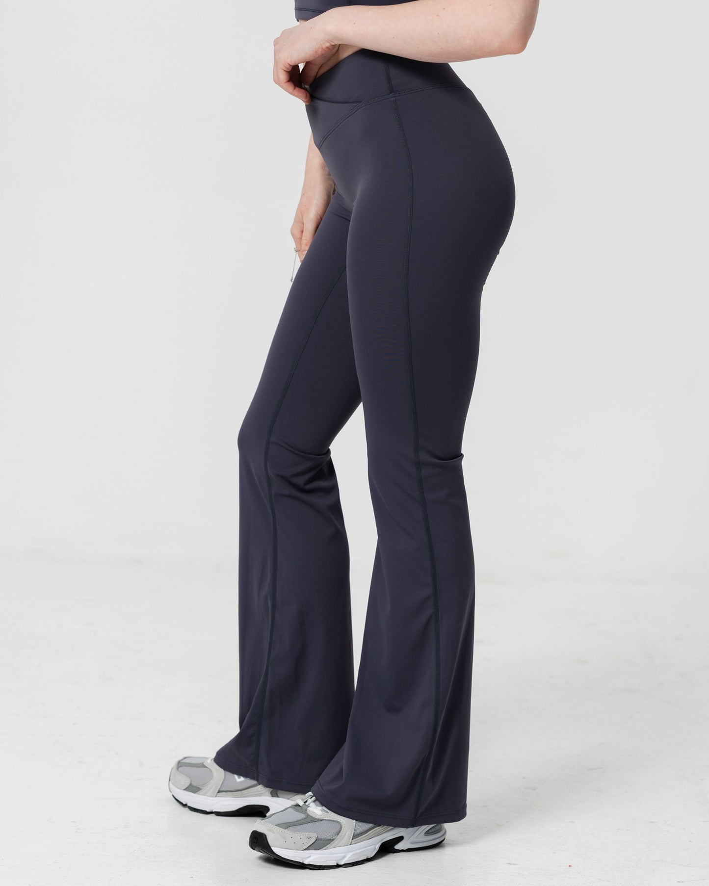 Nova Flared Leggings in Charcoal Blue