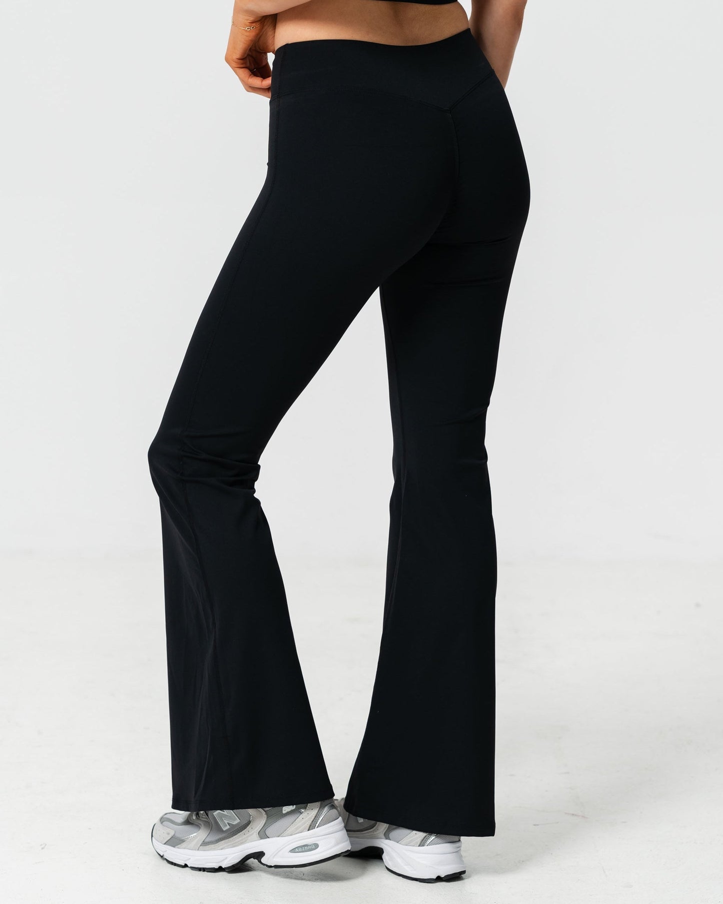 Nova Flared Leggings in Ashwood