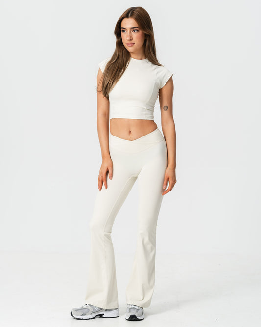 Nova Flared Leggings in Vanilla Dust