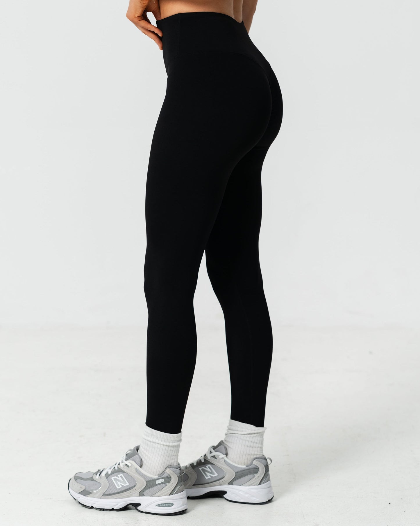 Active Leggings in Ashwood