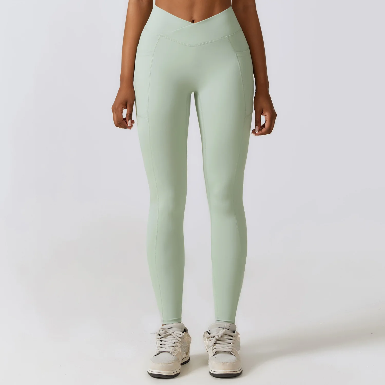 Sports Leggings in Mint Green Athleisure Wear Lunafit Romania