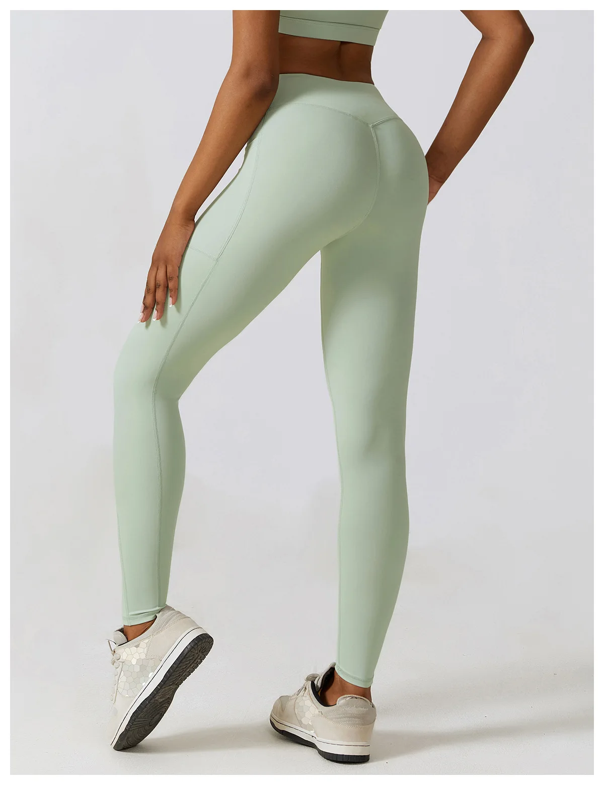 Sports Leggings in Mint Green